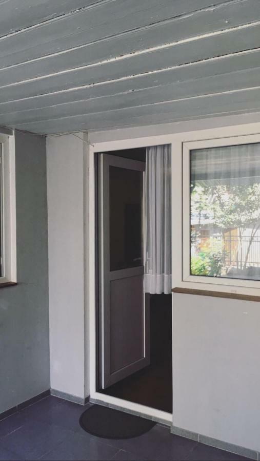 Beso-House Apartment Borjomi Bagian luar foto